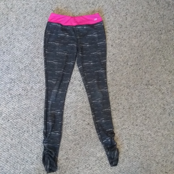 Girls Athletic Leggings - Picture 1 of 4